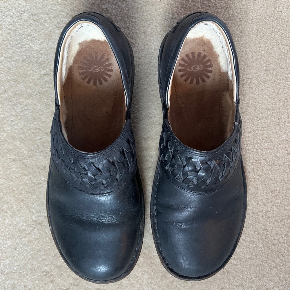 UGG Anila Black Slip-On Leather Clogs, Size 8